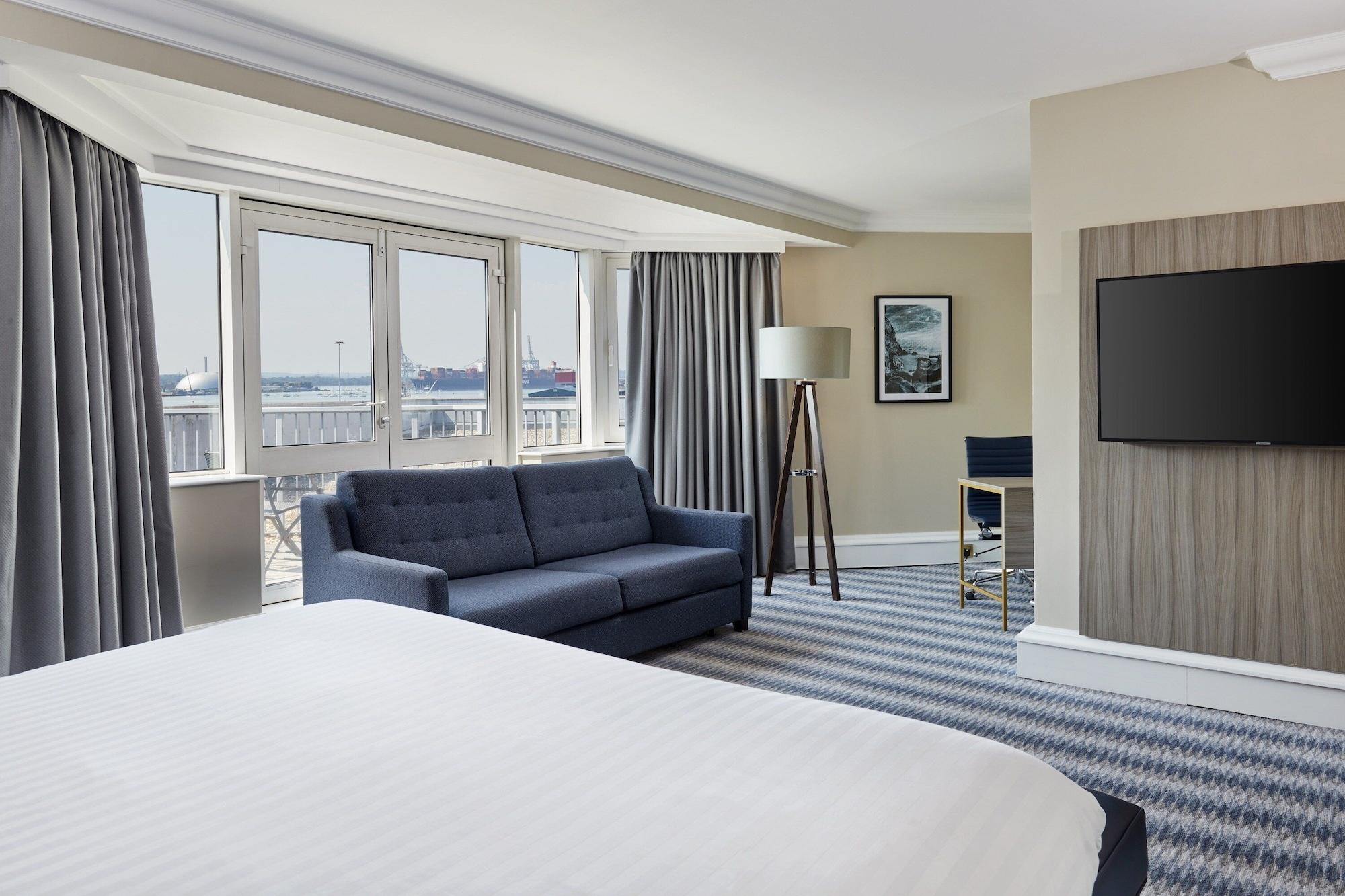 Leonardo Royal Southampton Grand Harbour Ξενοδοχείο Εξωτερικό φωτογραφία