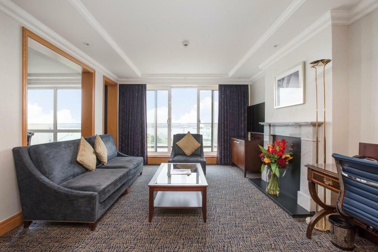 Leonardo Royal Southampton Grand Harbour Ξενοδοχείο Εξωτερικό φωτογραφία